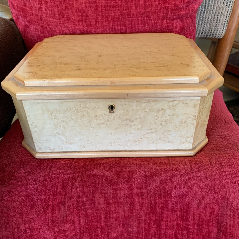 Vintage Nordstrom Italian Made Birdseye Maple Jewelry Box